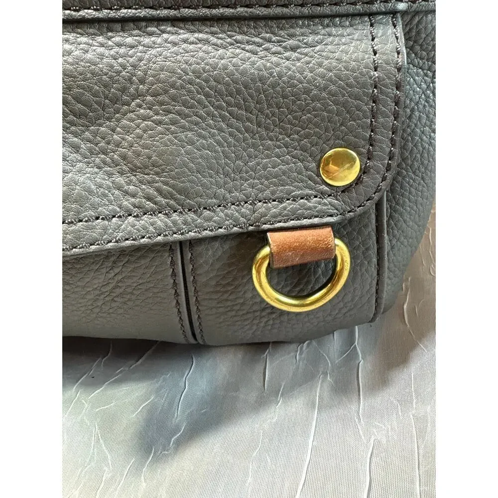 Fossil Morgan Traveler Gray Pebbled Leather Crossbody Messenger Bag